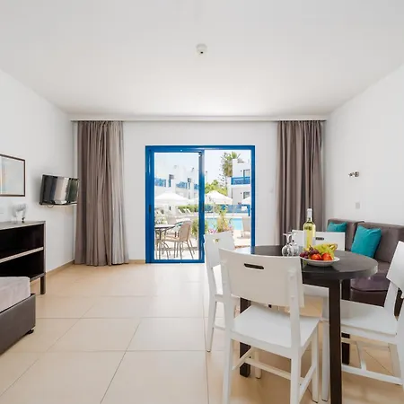 Hotel Kritamo *